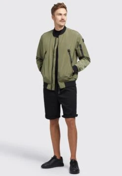 Khujo Astile2 - Bomberjacks - Olivgrün 11 Khujo Astile2 - Bomberjacks - Olivgrün -Khujo Winkel 154f2b414557431e85ab9996f2fd3dce