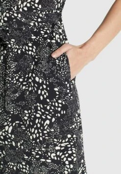 Khujo Goya - Blousejurk - Schwarz Weiß Gemustert 16 Khujo Goya - Blousejurk - Schwarz Weiß Gemustert -Khujo Winkel 28973e0ea2ce4ecf8c860f799c123ad4