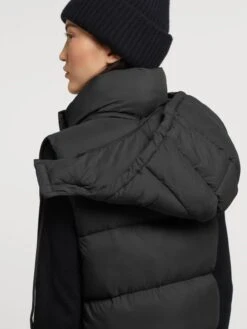 Khujo Bodywarmers Bodywarmer Eden Dames Zwart -Khujo Winkel 36c758e190e8876395fe33dc3aa2b038