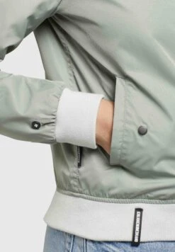 Khujo Stence - Bomberjacks - Blassgrün 13 Khujo Stence - Bomberjacks - Blassgrün -Khujo Winkel 40761d5b7ec64c71ad2d661f00e46746