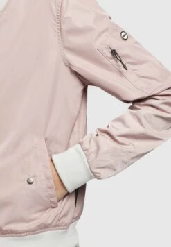 Khujo Stence - Bomberjacks - Blassrosa 14 Khujo Stence - Bomberjacks - Blassrosa -Khujo Winkel 4ea64d58b14b4558acfa0ffd0d3498d3