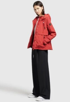 Khujo Zahira3 - Lichte Jas - Rot 14 Khujo Zahira3 - Lichte Jas - Rot -Khujo Winkel 62b1b063c6194b5f9d619c46ffe6bd17