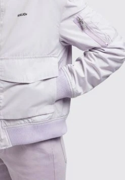 Khujo Nova - Bomberjacks - Flieder Hell 14 Khujo Nova - Bomberjacks - Flieder Hell -Khujo Winkel 6e0733a642a74d38a3ce76b429302365