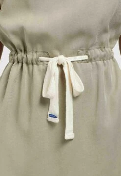 Khujo Hediye - Jurk - Oliv 14 Khujo Hediye - Jurk - Oliv -Khujo Winkel 82b1ff27bdf2439fa37f1f5461c9cc79