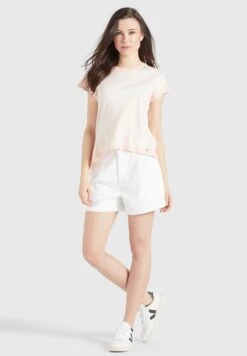 Khujo T-shirts Shirt Matama Dames Poederroze 10 Khujo T-shirts Shirt Matama Dames Poederroze -Khujo Winkel 87aa53e633a70fcfbcc30cd6b81a820d