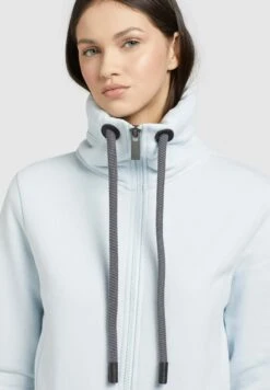 Khujo Tosta - Sweater Met Rits - Hellblau 11 Khujo Tosta - Sweater Met Rits - Hellblau -Khujo Winkel 8f6de69aba834e65bca09dc973c828dc