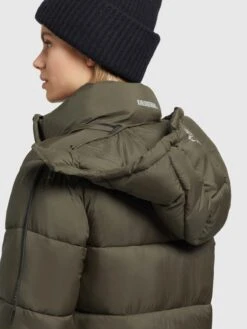 Khujo Wintermantels Wintermantel Julina Dames Kaki 15 Khujo Wintermantels Wintermantel Julina Dames Kaki -Khujo Winkel 9ede68e07f08599f7dd7632ed1a19b56