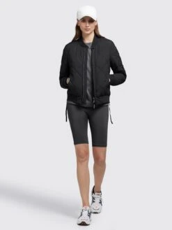 Khujo Tussenjassen Tussenjas Leona Dames Zwart -Khujo Winkel 9fec86cd210023237489b4b7d7761a55