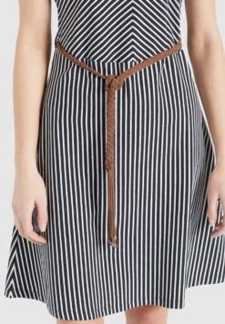 Khujo Jerseyjurken Jurk Leifa Dames Blauw -Khujo Winkel a8e45d8b6a2989746b3297e991f3b458