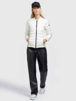 Khujo Tussenjassen Tussenjas Maude Dames Natuurwit -Khujo Winkel af841e2eb6c42cfaf9044c95db76c3d7