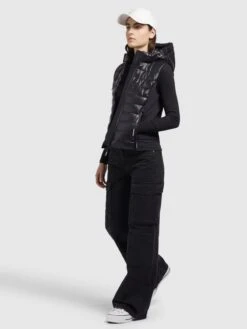 Khujo Bodywarmers Bodywarmer Fabia Dames Zwart 10 Khujo Bodywarmers Bodywarmer Fabia Dames Zwart -Khujo Winkel b0beae6fc03c0e75998c4249a2c6968e