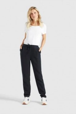 Khujo Pantalons Regular Broek Svetjana Dames Donkergrijs 7 Khujo Pantalons Regular Broek Svetjana Dames Donkergrijs -Khujo Winkel bbcd0013c7975e57915937b8a2f2b47c