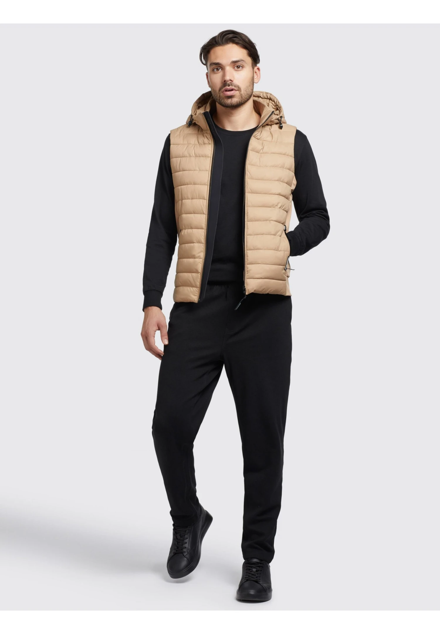 Khujo Wemo Matt - Bodywarmer - Beige 2 Khujo Wemo Matt - Bodywarmer - Beige - Afbeelding 2