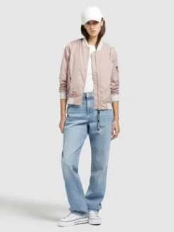 Khujo Tussenjassen Tussenjas STENCE Dames Rosa -Khujo Winkel c588fe5f08ff64b4613321cf45996931