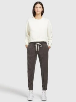 Khujo Pantalons Tapered Broek SANDI Dames Antraciet -Khujo Winkel c91ca4892f2a5eeb94370deb41edf256