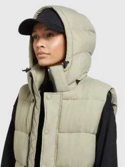 Khujo Bodywarmers Bodywarmer Magneta Dames Pastelgroen -Khujo Winkel d1cbf7d255a33a8553dc3349bce9f675