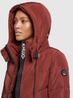 Khujo Wintermantels Wintermantel Huba Dames Karmijnrood 14 Khujo Wintermantels Wintermantel Huba Dames Karmijnrood -Khujo Winkel d914fa49ca464398523789cdb1b0905d