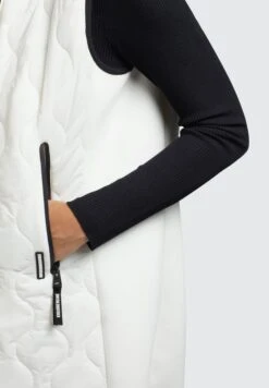 Khujo Malin - Bodywarmer - Naturweiß 13 Khujo Malin - Bodywarmer - Naturweiß -Khujo Winkel e7d167c6e73749a3a1a30e7748aed6c9