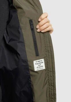 Khujo Soulani2 - Winterjas - Khaki Grün 11 Khujo Soulani2 - Winterjas - Khaki Grün -Khujo Winkel ec093647b82b4fdf8a0cfa13a3bbceea