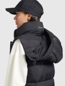 Khujo Bodywarmers Bodywarmer Magneta Dames Zwart -Khujo Winkel f938d782d1cca5011efc5bd3e3113cd5